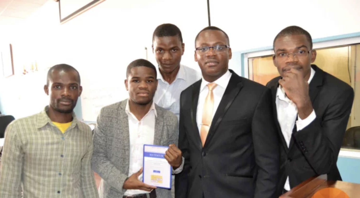 Manual de “Matemática Elementar”